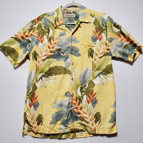 Tommy Bahama Other - Tommy Bahama Silk Size Small Yellow Flowers Hawaiian Beach Floral Shirt